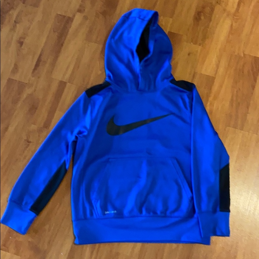 Boys Nike Dry-Fit hoodie
